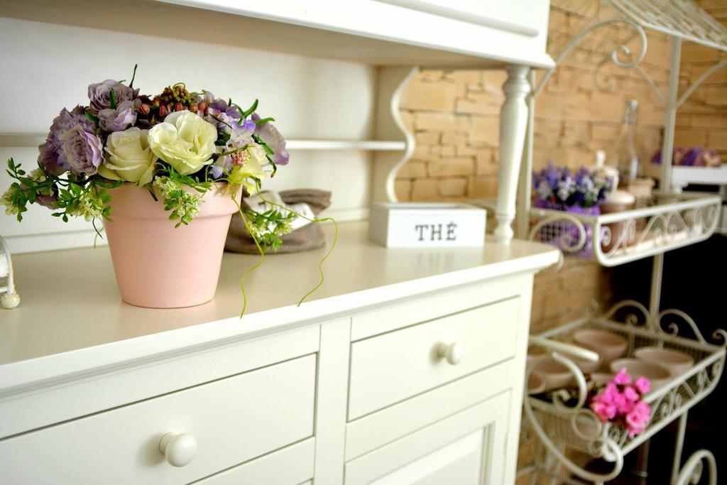 Romantic Dreams Bed & Breakfast 2*